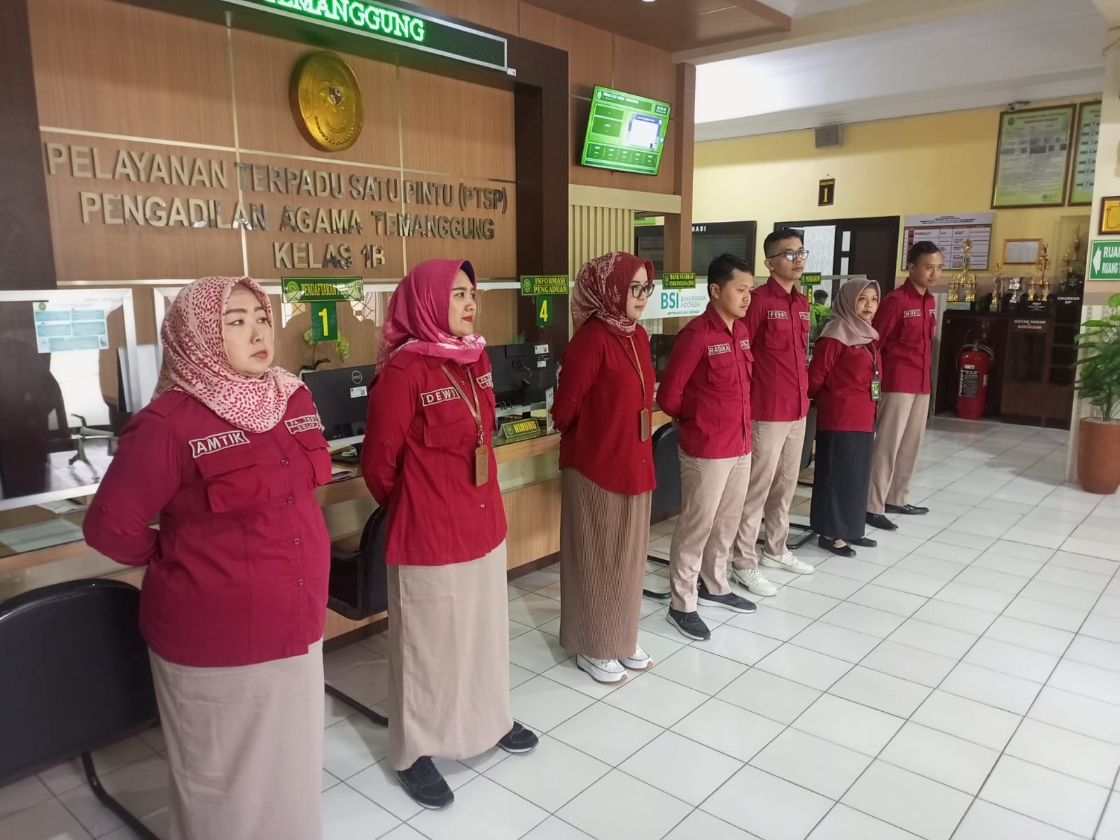 BRIEFING1