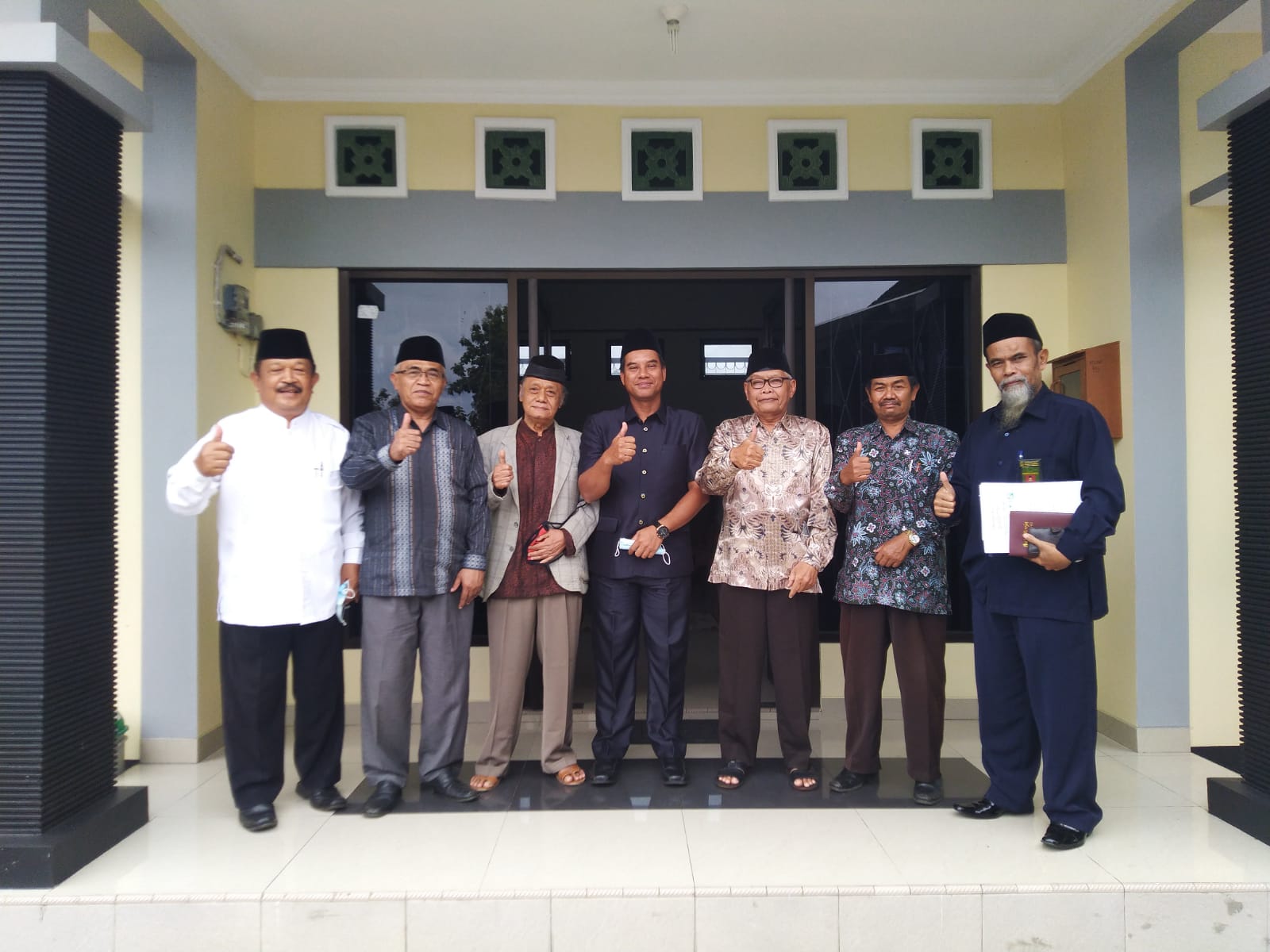 MUI 2