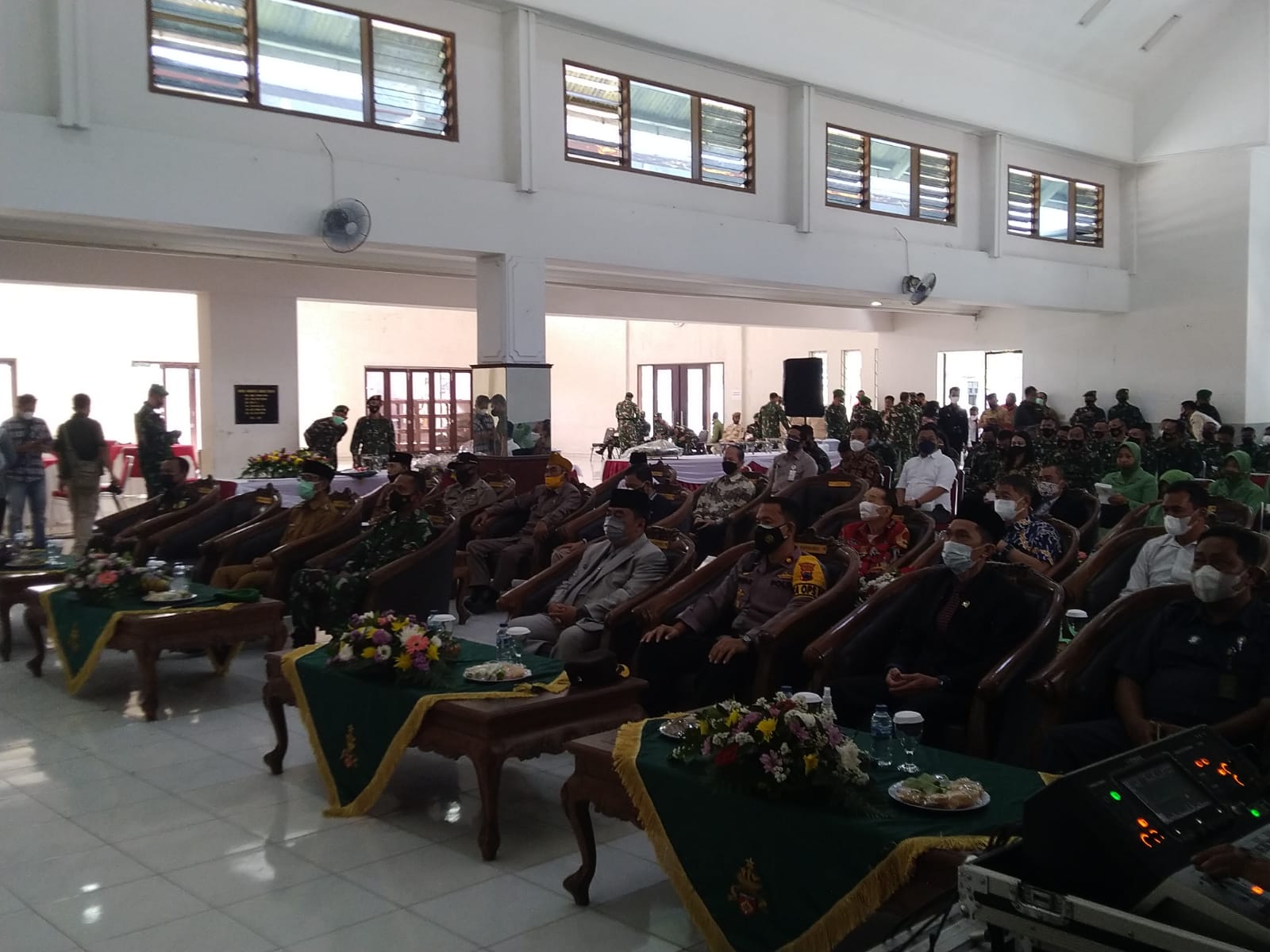 hut tni2