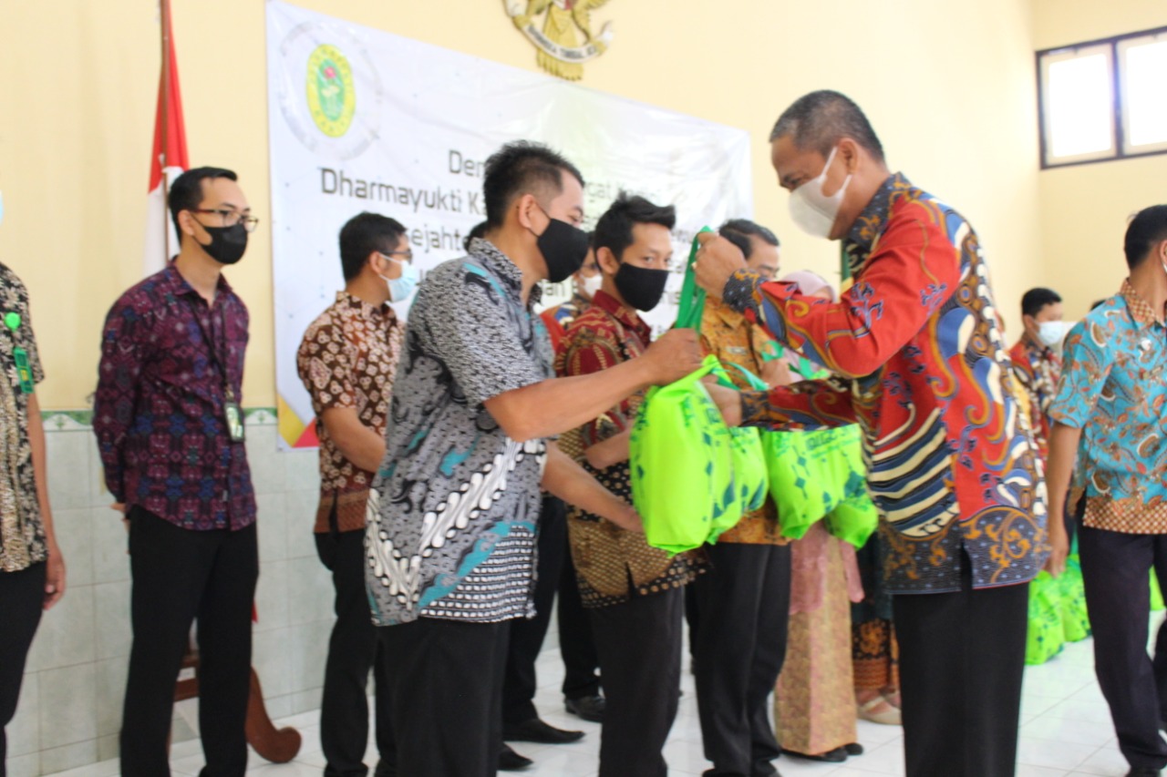 kartini1