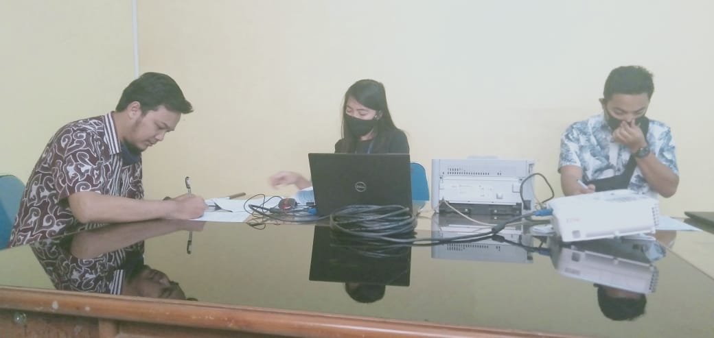 lelang1