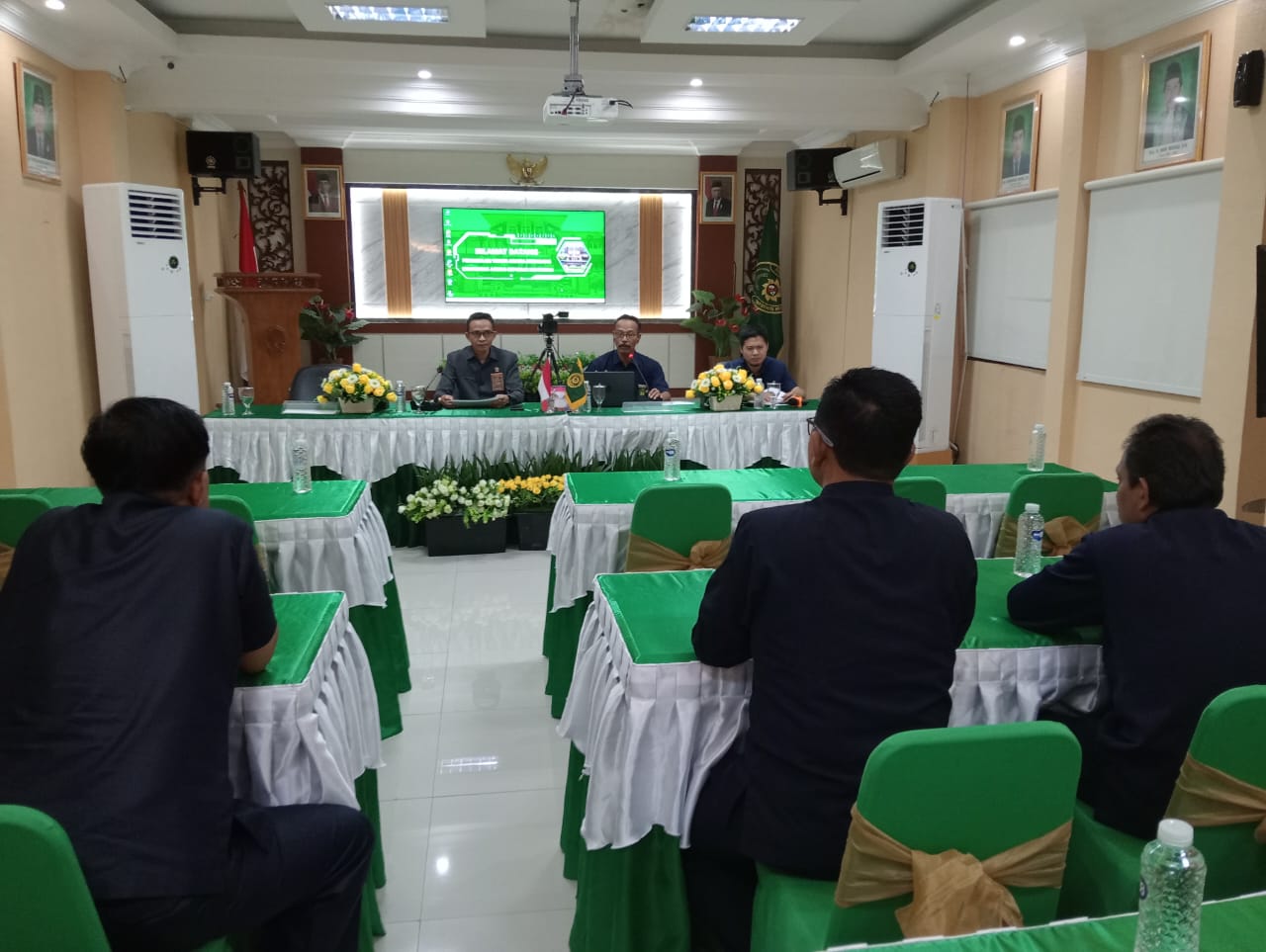panitera narasumber 1