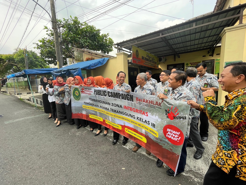 public campaign 3