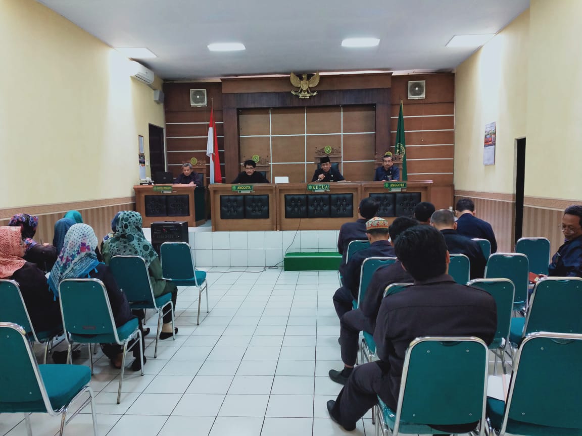 rapat1