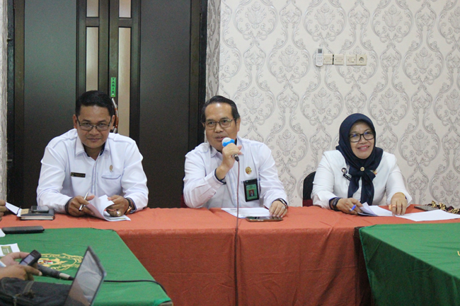 rapat 15 3