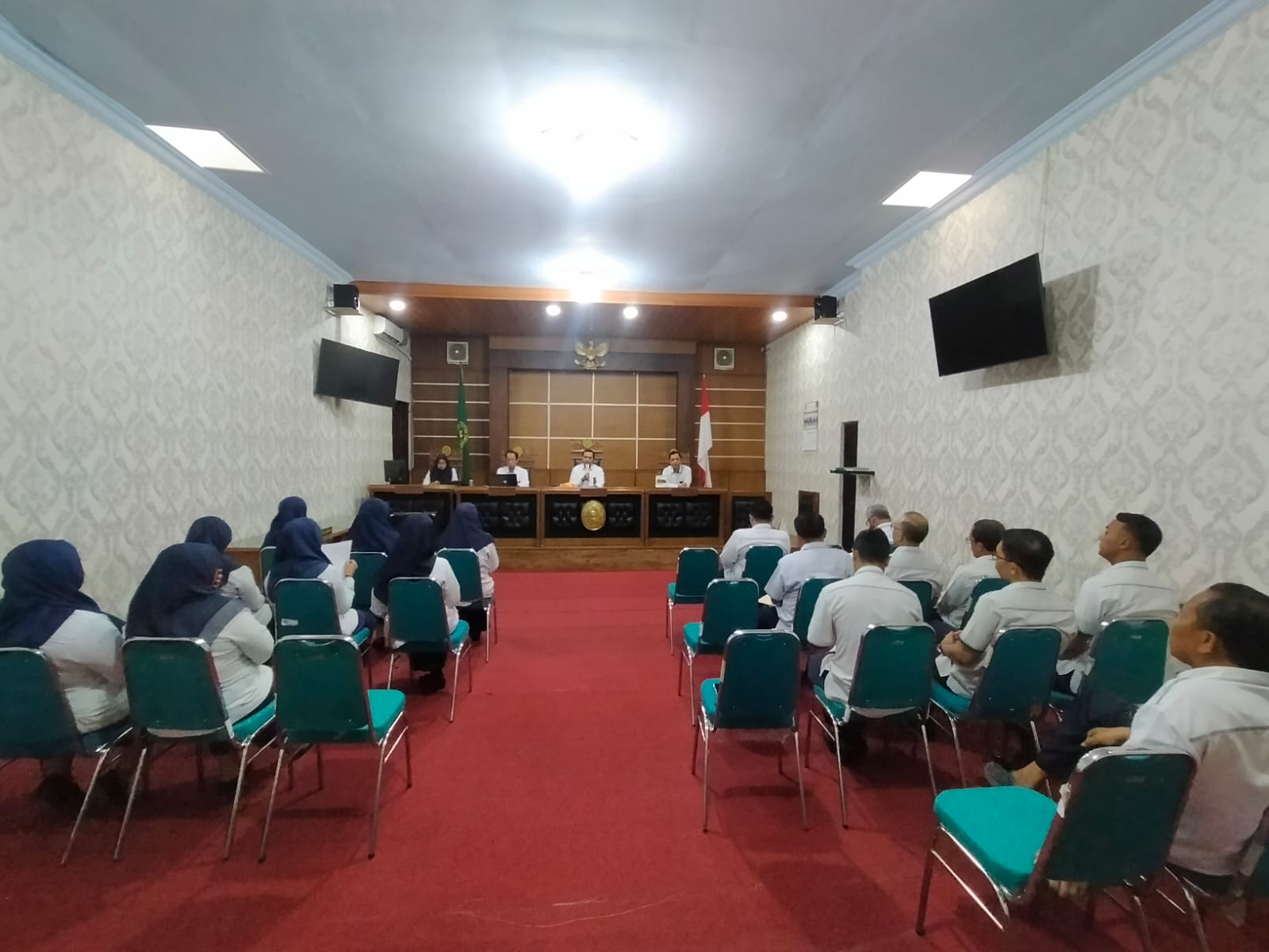 rapat april24 3