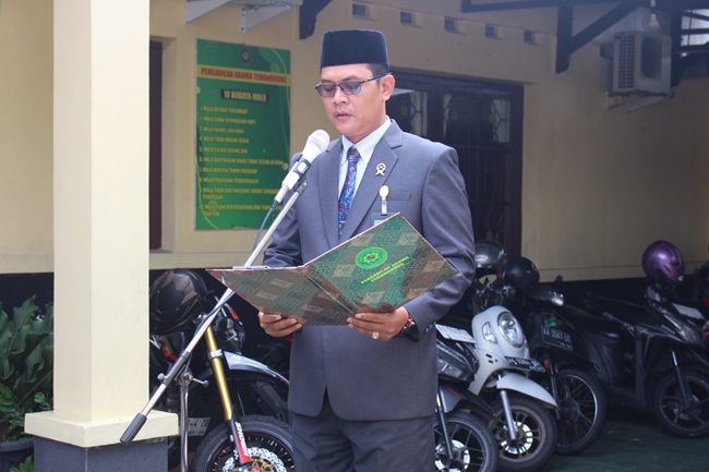 upacara korpri 2